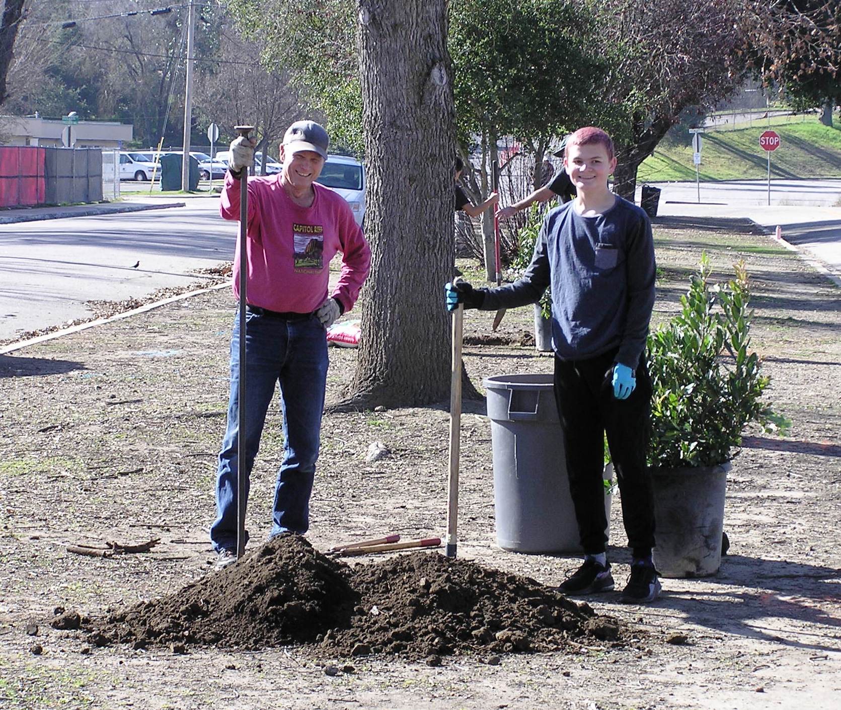 Jim and Jack - digging the hole for the Toyon!